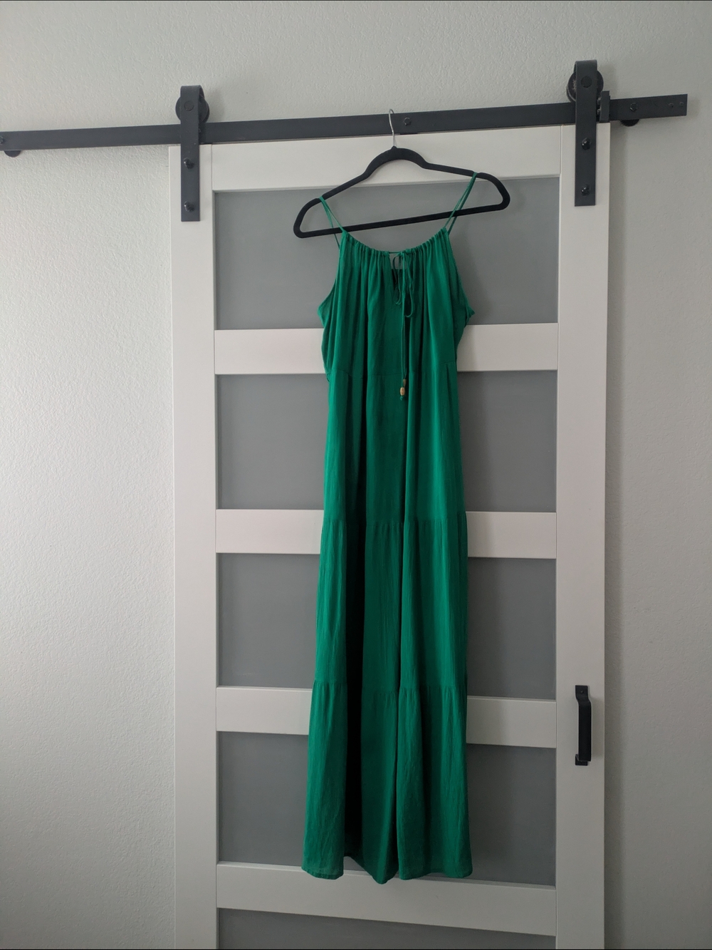 Kona Sol Emerald Green Spaghetti Strap Tiered Maxi Dress